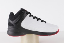 Кроссовки для баскетбола Peak EW8220A Black купить в Минске.