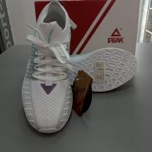 Кроссовки беговые  PEAK EW01818H Белый купить в Минске.