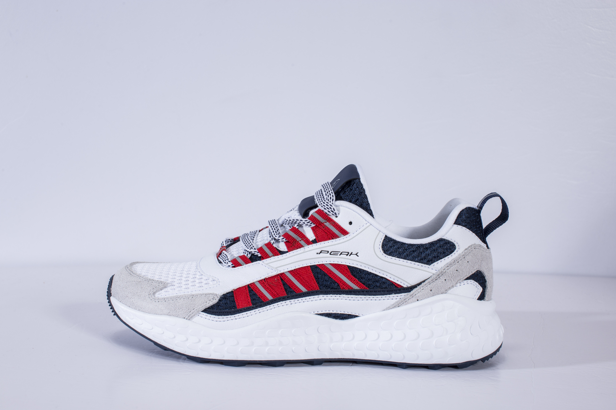 Кроссовки спортивные PEAK E01621G Белый/Синий купить в Минске.