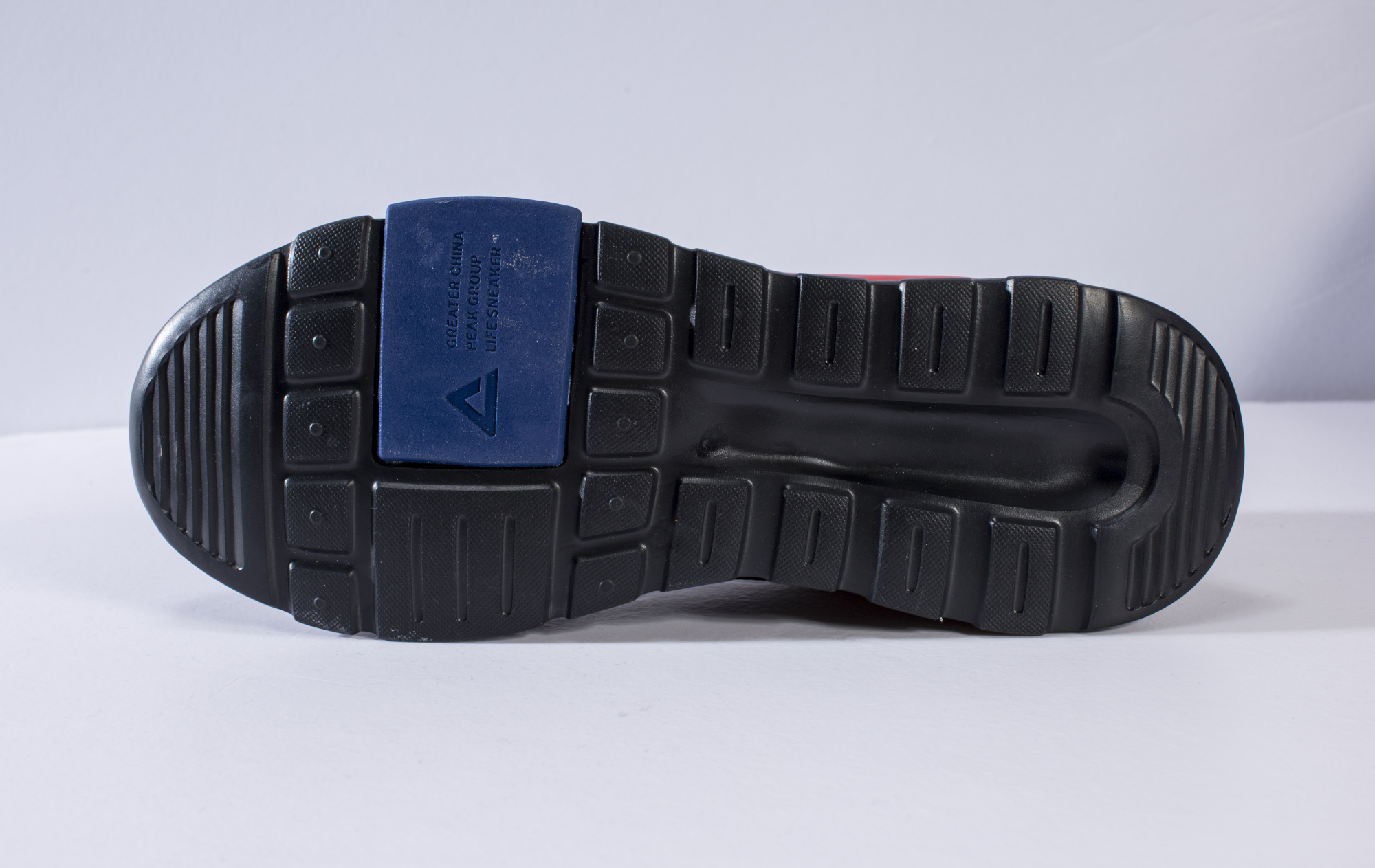 Кроссовки спортивные PEAK E94327E Черный купить в Минске.