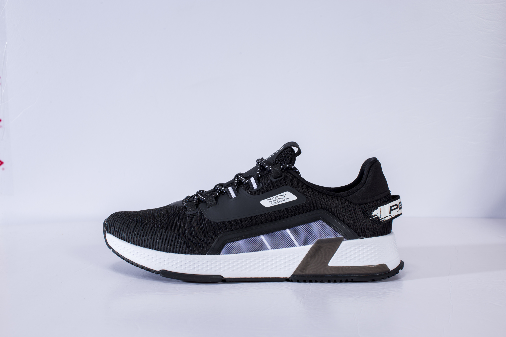 Кроссовки спортивные PEAK EW01578E Черный/Белый купить в Минске.